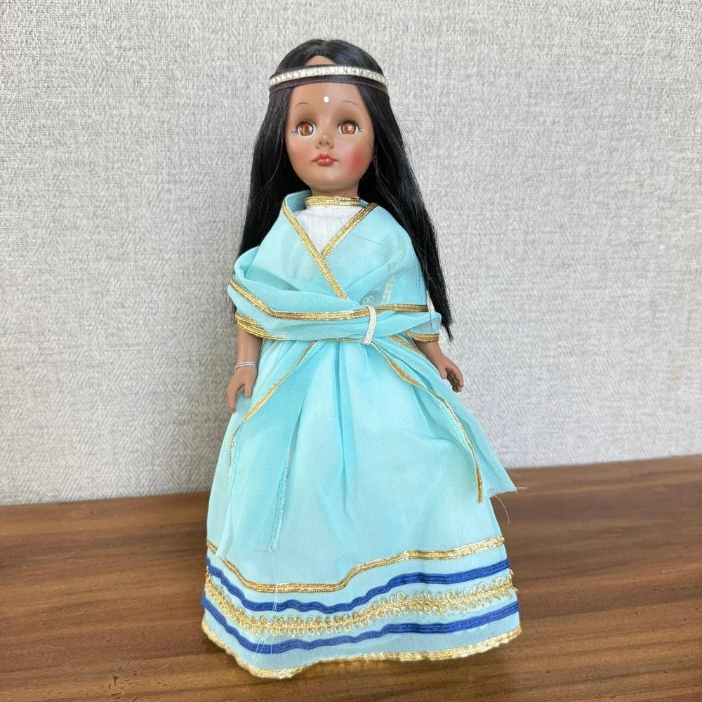 Effanbee Miss India Doll Wonderful World of Effanbee Vintage 11